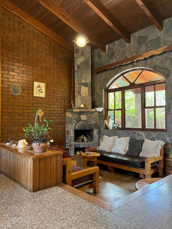Casa Qatzij - Guest House, Lake Atitlan San Lucas Tolimán Екстериор снимка