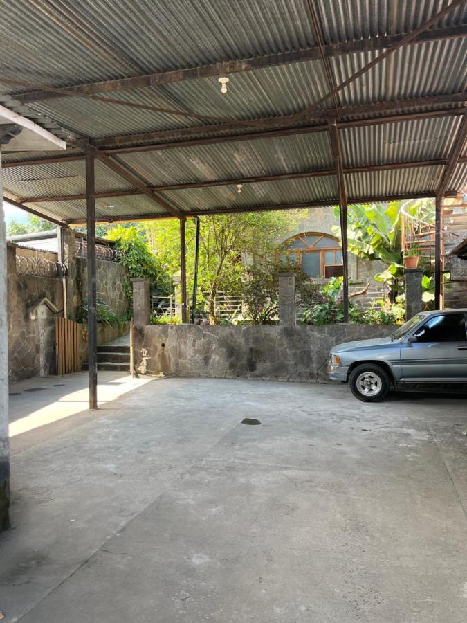 Casa Qatzij - Guest House, Lake Atitlan San Lucas Tolimán Екстериор снимка